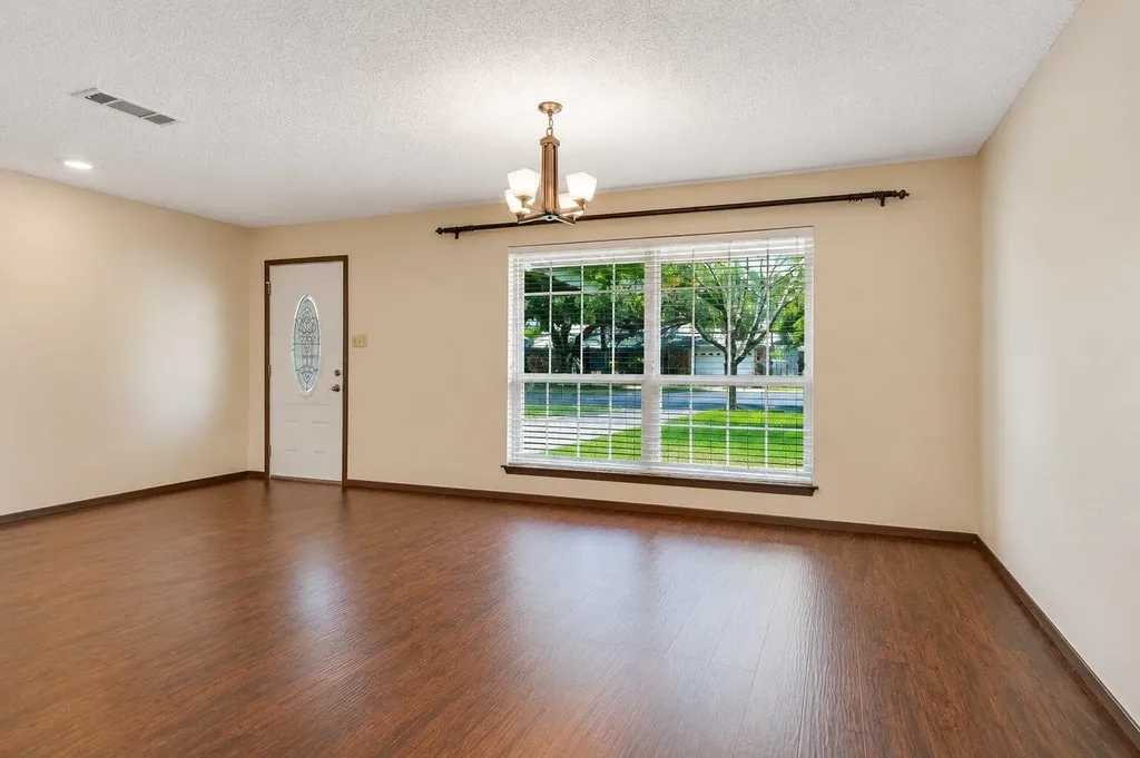 11012 Alhambra Drive Austin TX 78759