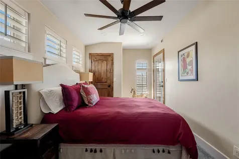 1450 Los Escondidos Street Marble Falls TX 78654