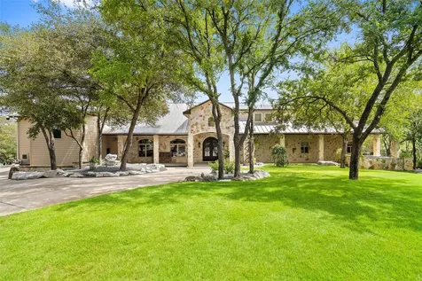 1450 Los Escondidos Street Marble Falls TX 78654