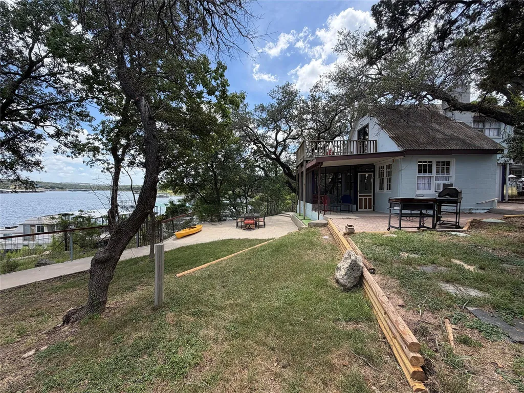 16809 Hurst Creek Circle Austin TX 78734