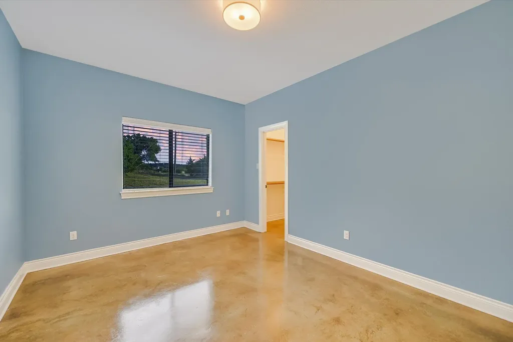 521 Cottonwood Creek Road Dripping Springs TX 78620