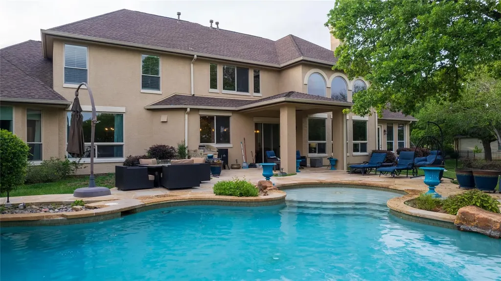 2611 Demona Drive Austin TX 78733