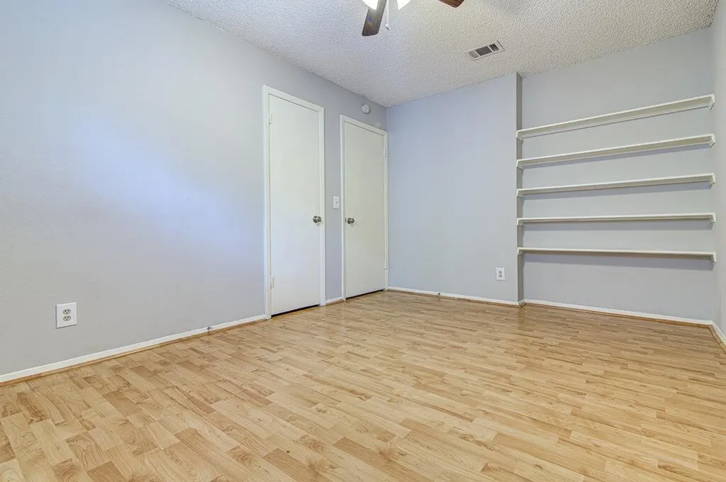 907 Taulbee Lane Austin TX 78757