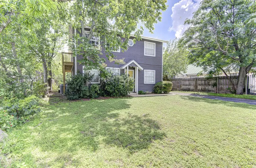 907 Taulbee Lane Austin TX 78757