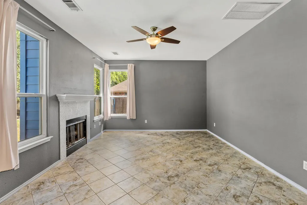 504 Pleasant Valley Drive Pflugerville TX 78660