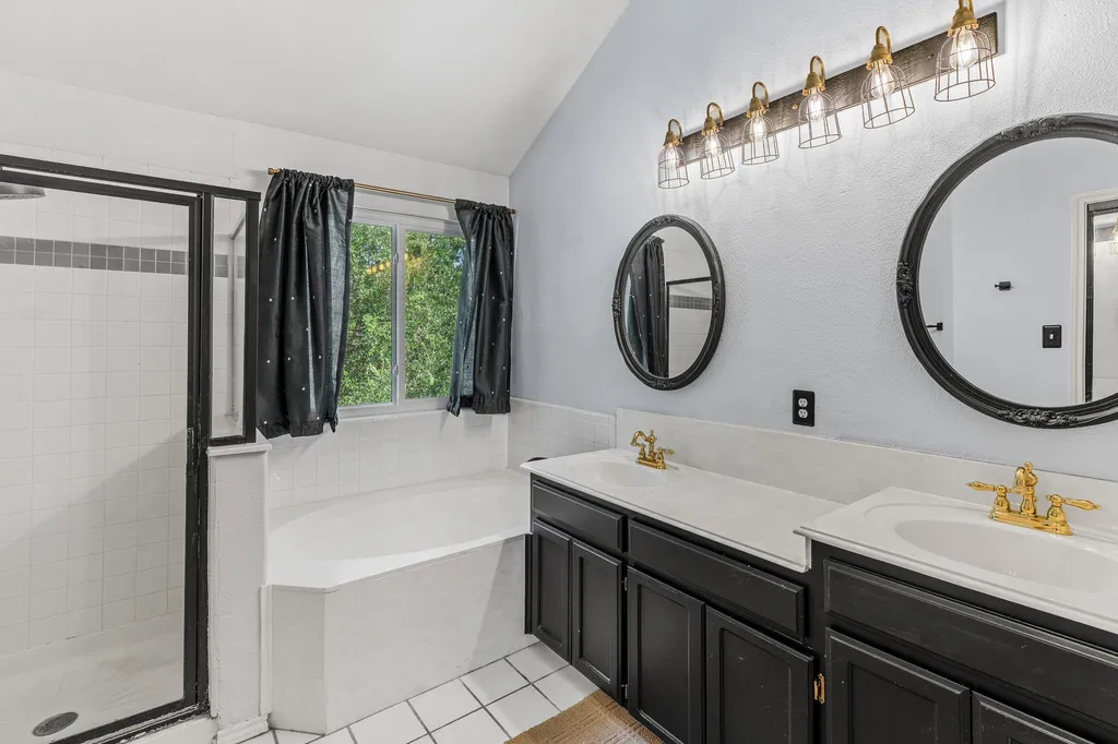 504 Pleasant Valley Drive Pflugerville TX 78660