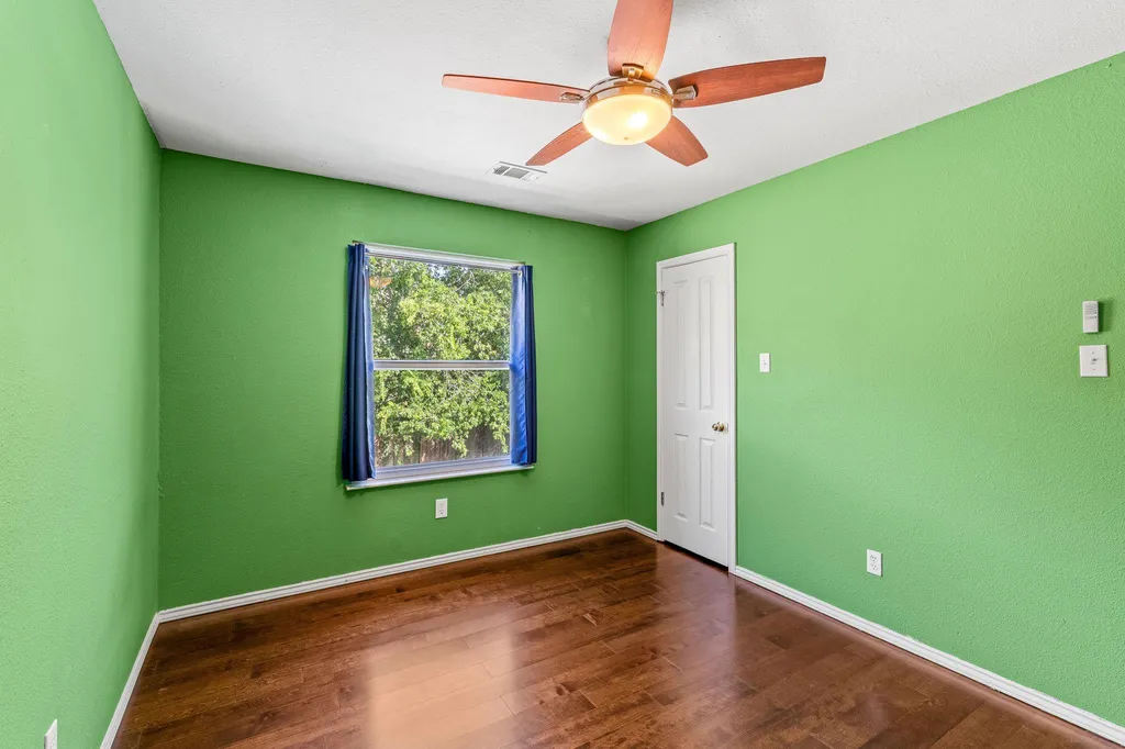 504 Pleasant Valley Drive Pflugerville TX 78660
