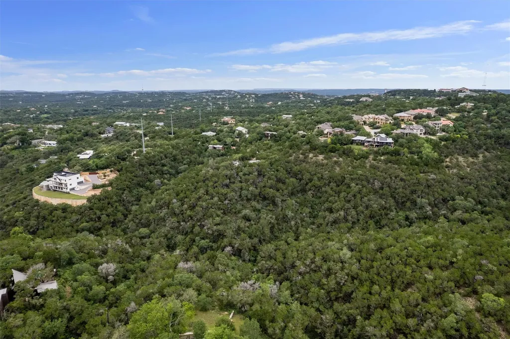 501 Drawbridge Road Austin TX 78746