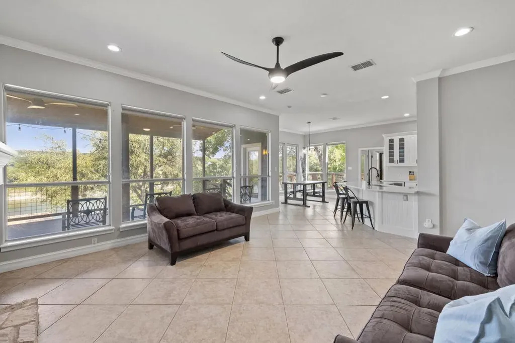 10800 Beach Road Leander TX 78641
