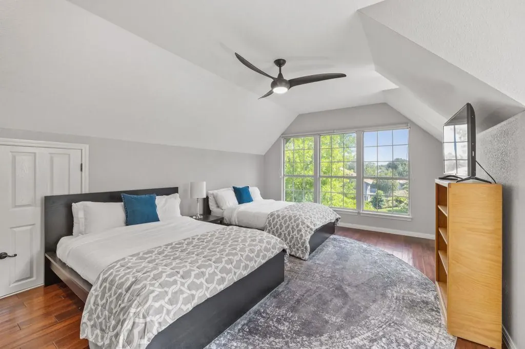 10800 Beach Road Leander TX 78641