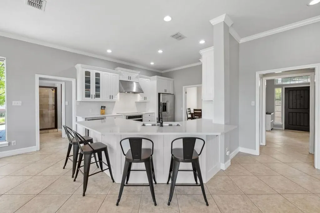 10800 Beach Road Leander TX 78641