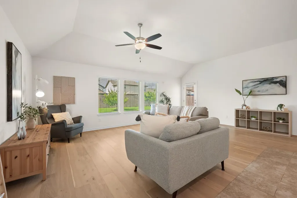 320 Somerville Street Leander TX 78641