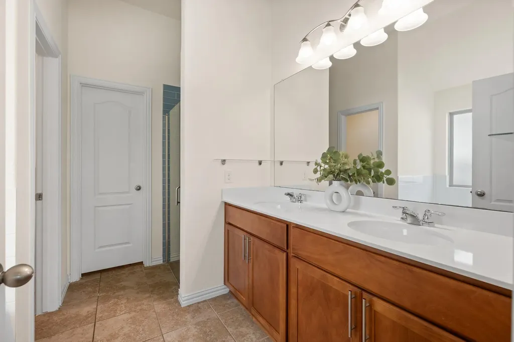 320 Somerville Street Leander TX 78641
