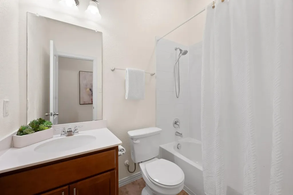 320 Somerville Street Leander TX 78641