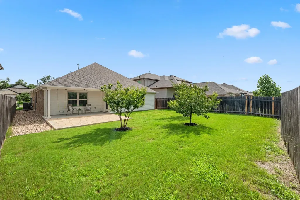 320 Somerville Street Leander TX 78641