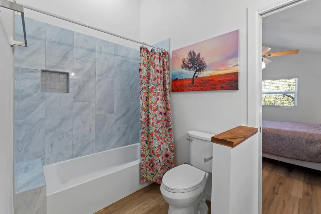 205 Shadows Drive Spicewood TX 78669