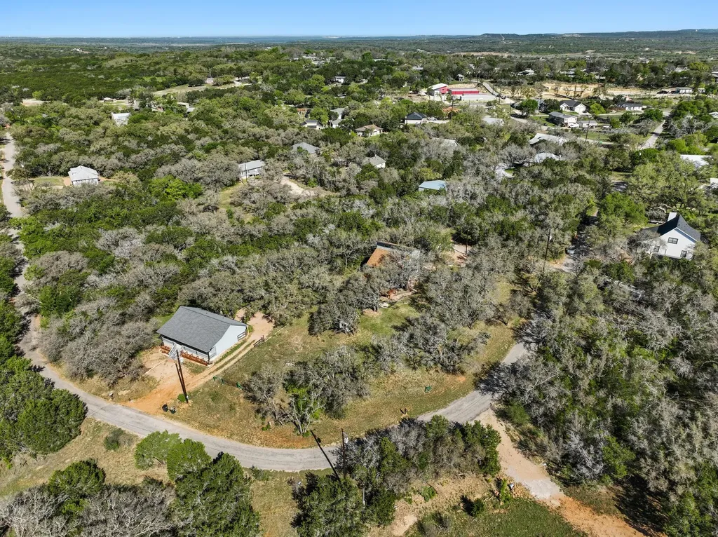 205 Shadows Drive Spicewood TX 78669