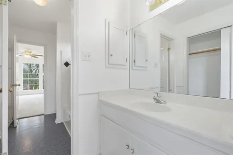 207 Silver Oak Drive Round Rock TX 78664
