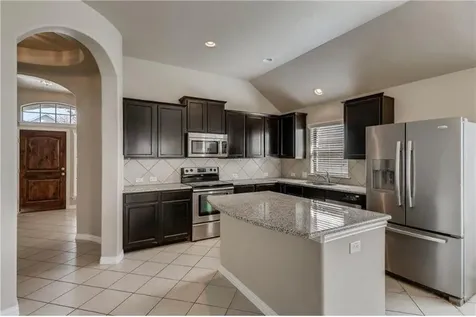 108 Wallin Farms Drive Hutto TX 78634