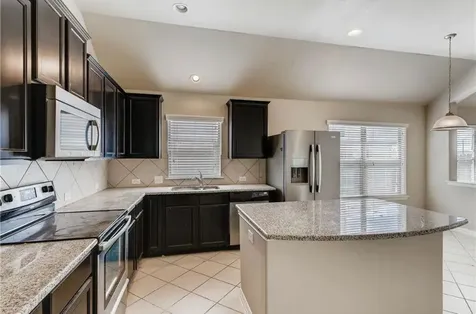 108 Wallin Farms Drive Hutto TX 78634