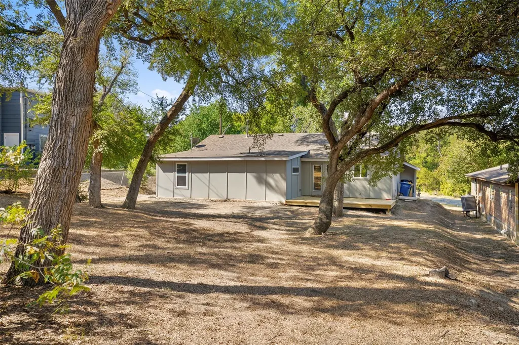 3103 Matador Drive Austin TX 78741