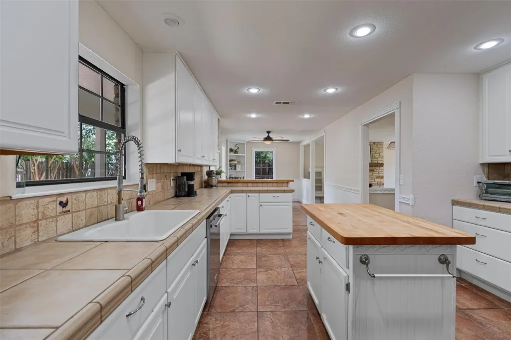 3026 Gabriel View Drive Georgetown TX 78628