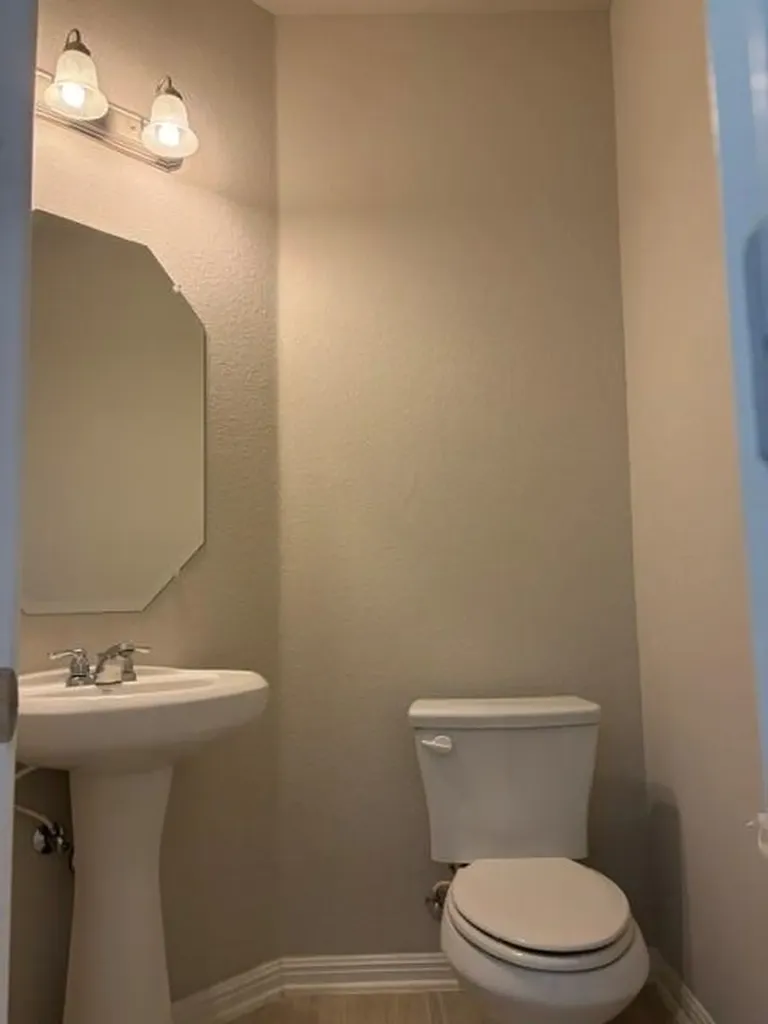 7220 Wyoming Springs Drive Round Rock TX 78681