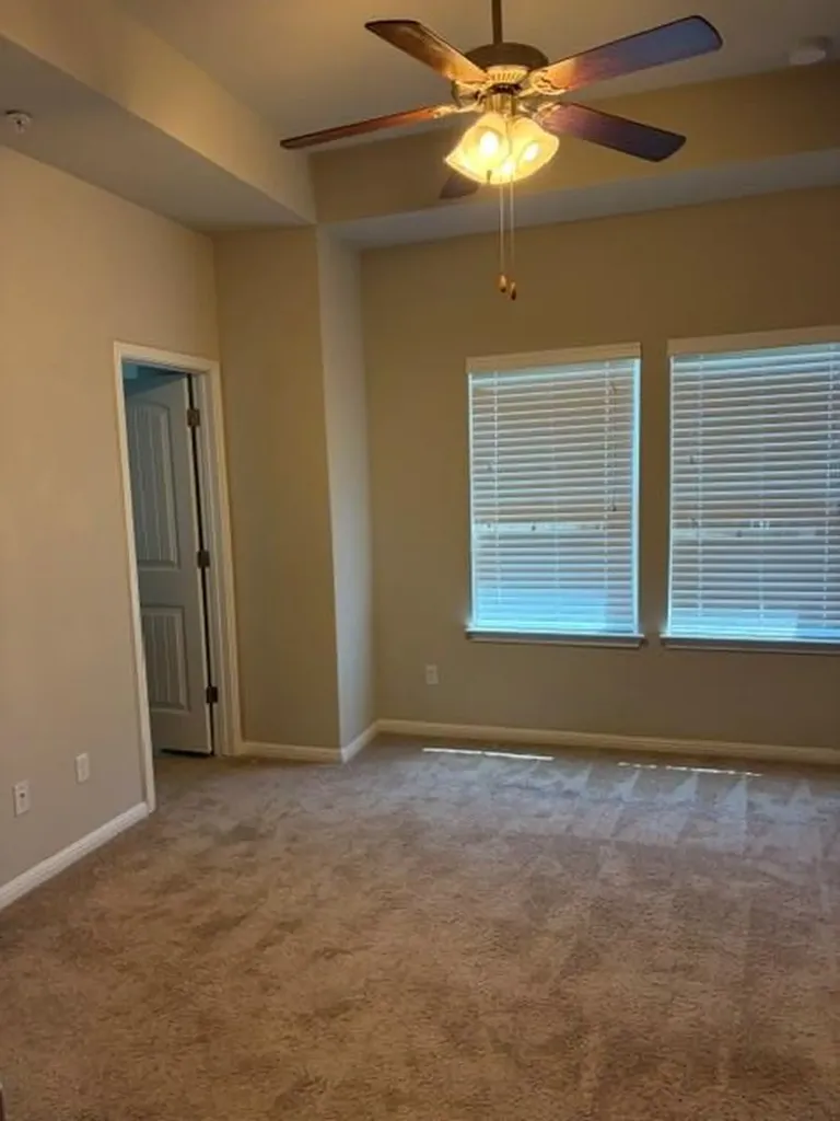 7220 Wyoming Springs Drive Round Rock TX 78681