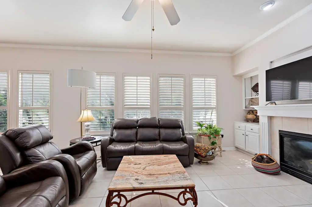 106 Wild Turkey Lane Georgetown TX 78633