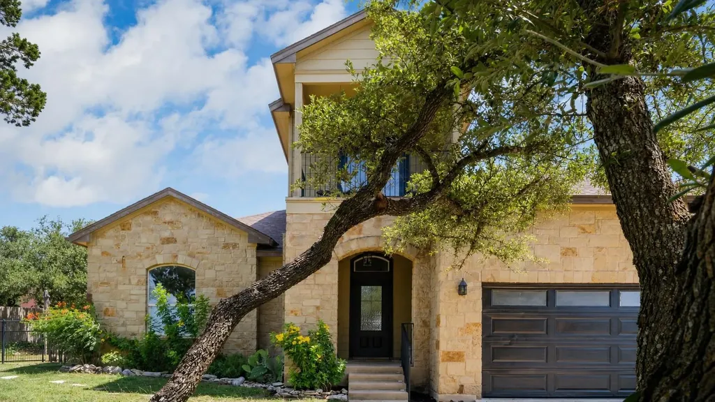901 Panorama Drive Dripping Springs TX 78620