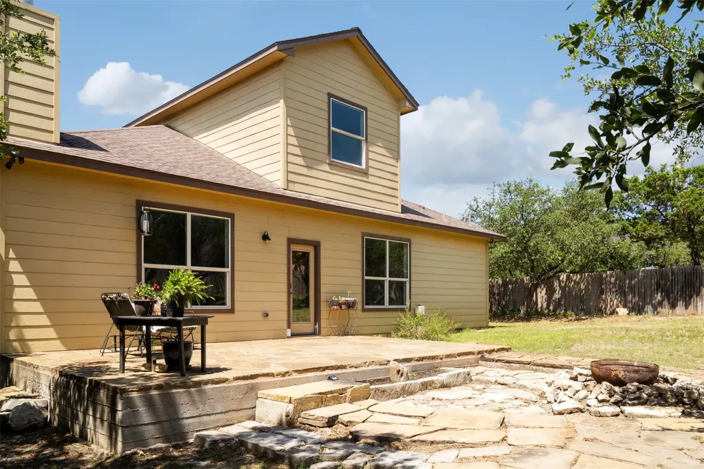 901 Panorama Drive Dripping Springs TX 78620