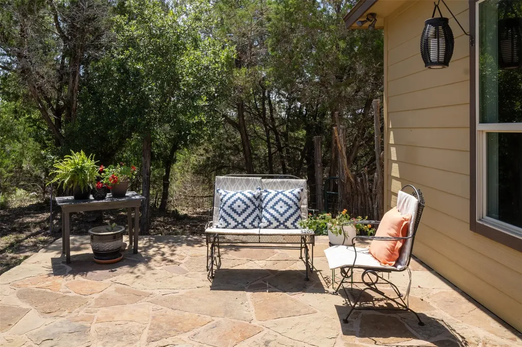 901 Panorama Drive Dripping Springs TX 78620