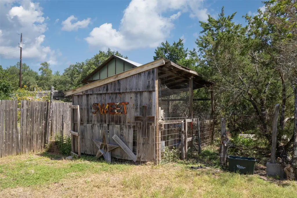 901 Panorama Drive Dripping Springs TX 78620
