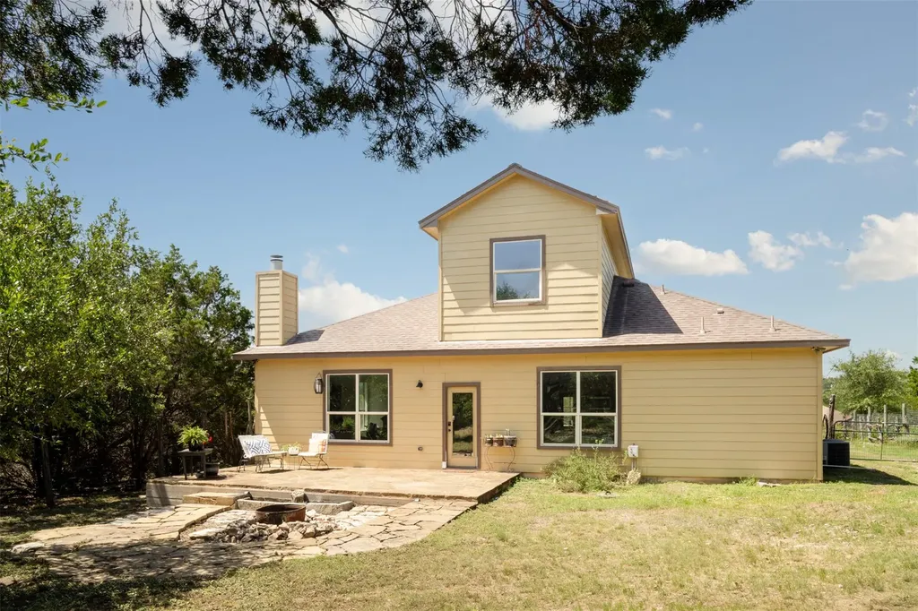 901 Panorama Drive Dripping Springs TX 78620