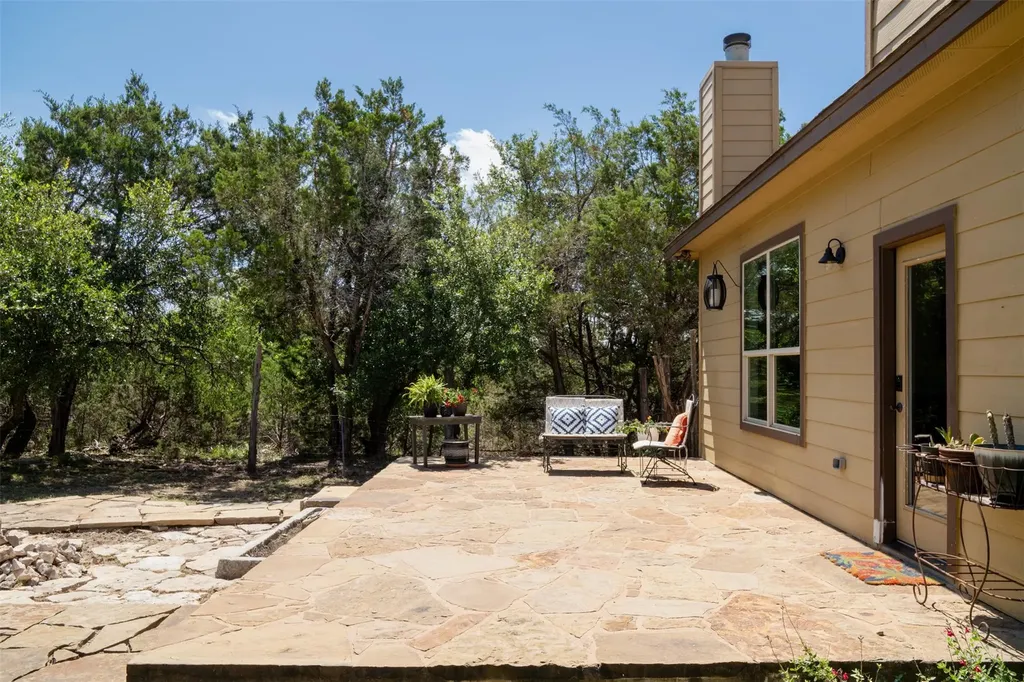 901 Panorama Drive Dripping Springs TX 78620