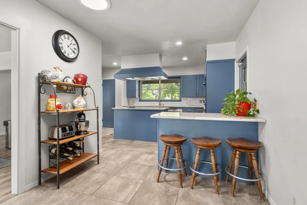2805 Hatley Drive Austin TX 78746