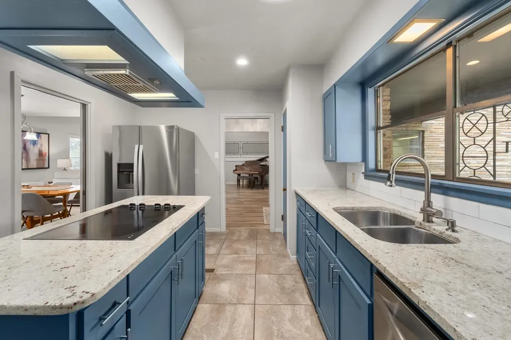 2805 Hatley Drive Austin TX 78746