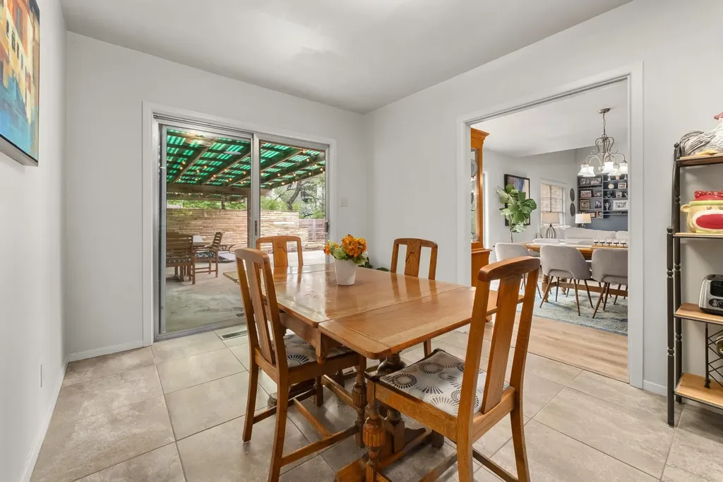 2805 Hatley Drive Austin TX 78746