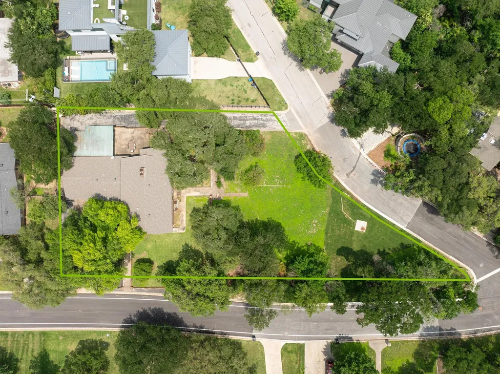 2805 Hatley Drive Austin TX 78746
