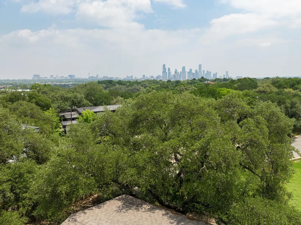 2805 Hatley Drive Austin TX 78746