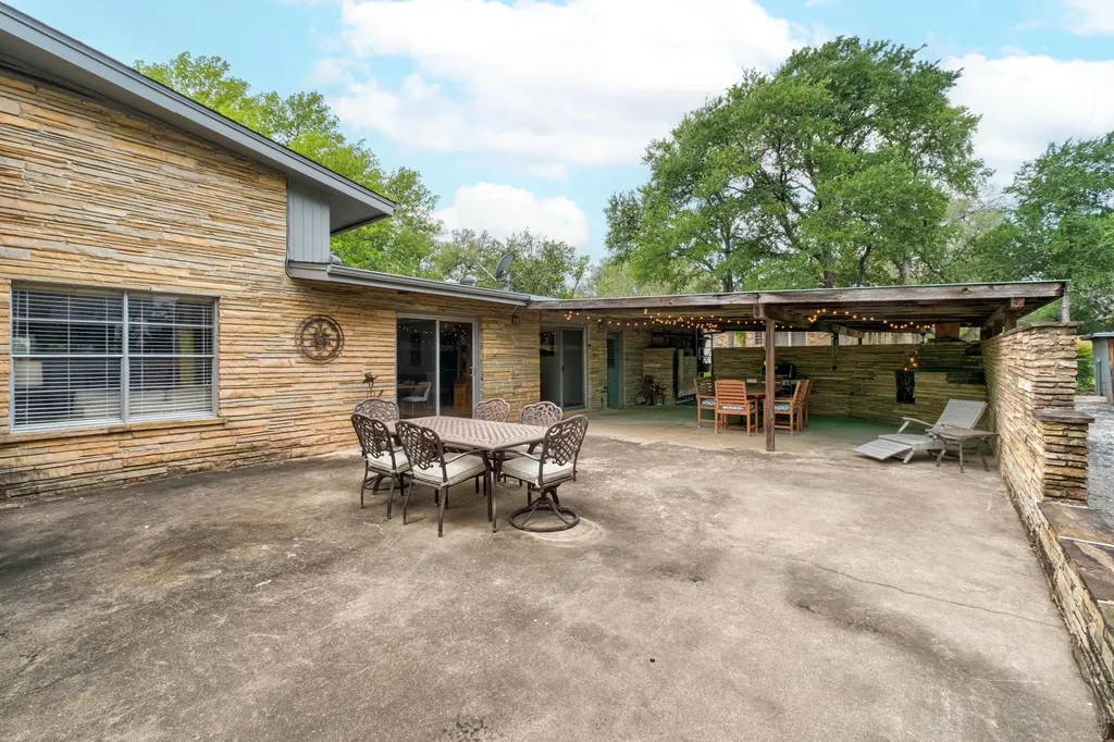 2805 Hatley Drive Austin TX 78746
