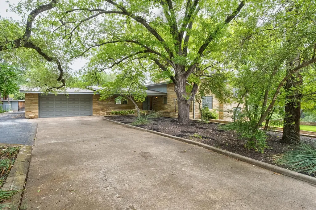 2805 Hatley Drive Austin TX 78746