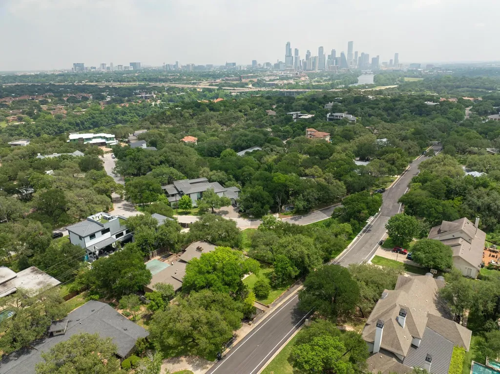 2805 Hatley Drive Austin TX 78746