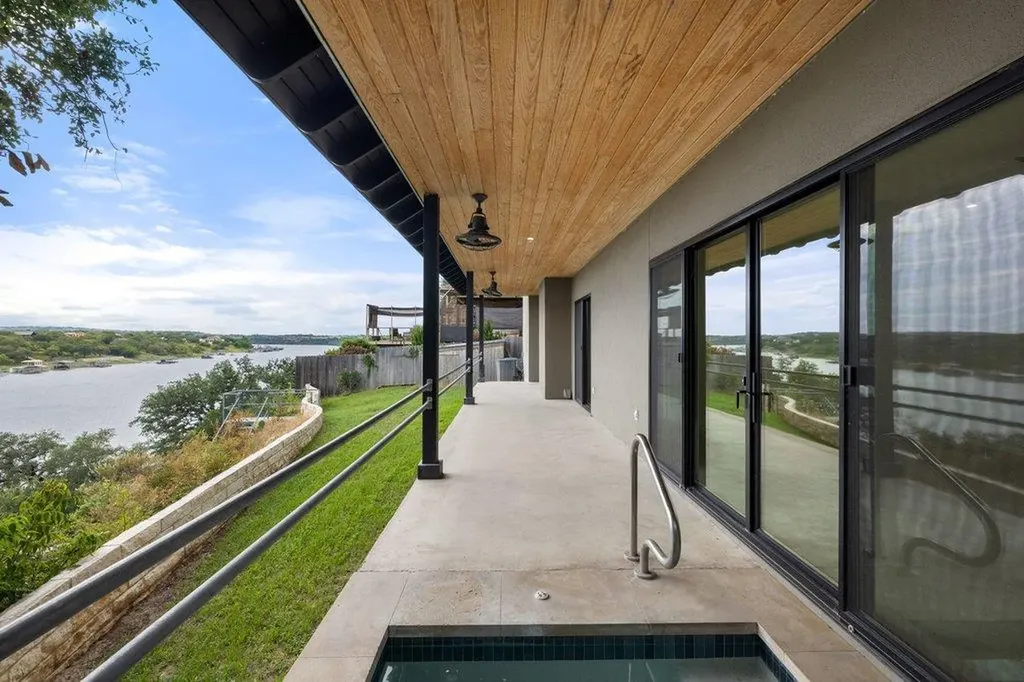 24423 Pedernales Drive Spicewood TX 78669