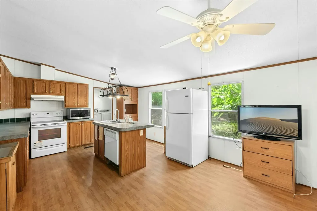 263 Railyard Drive Kyle TX 78640