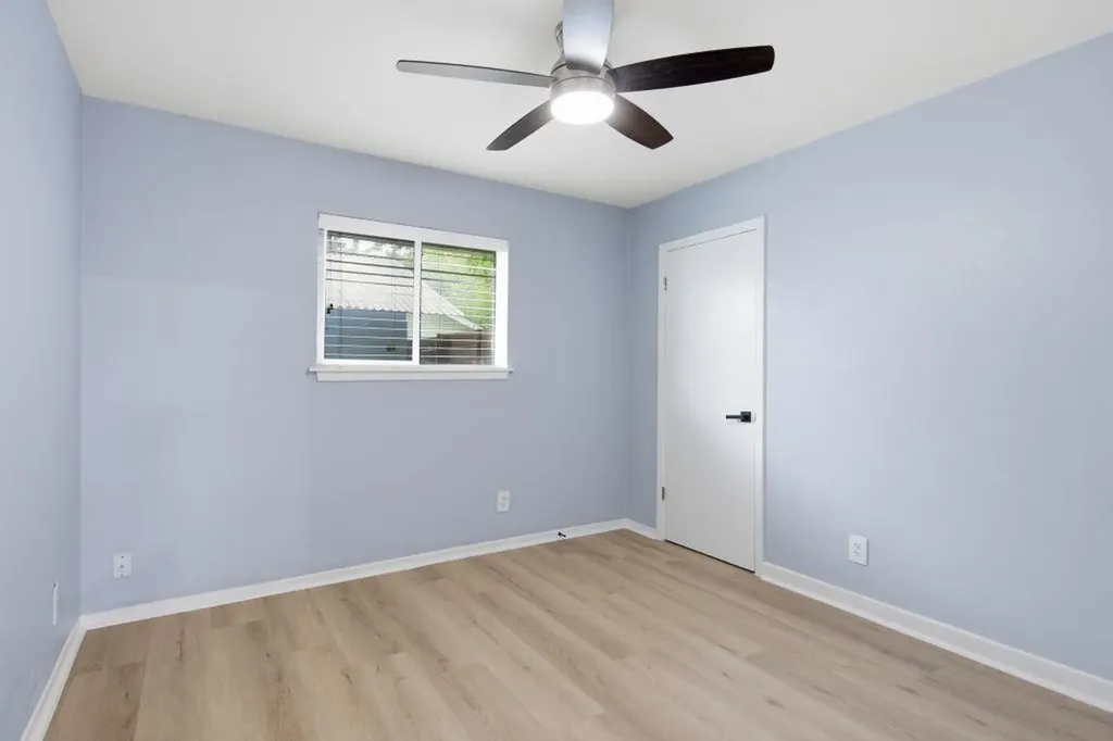 6100 Calmar Cove Austin TX 78721