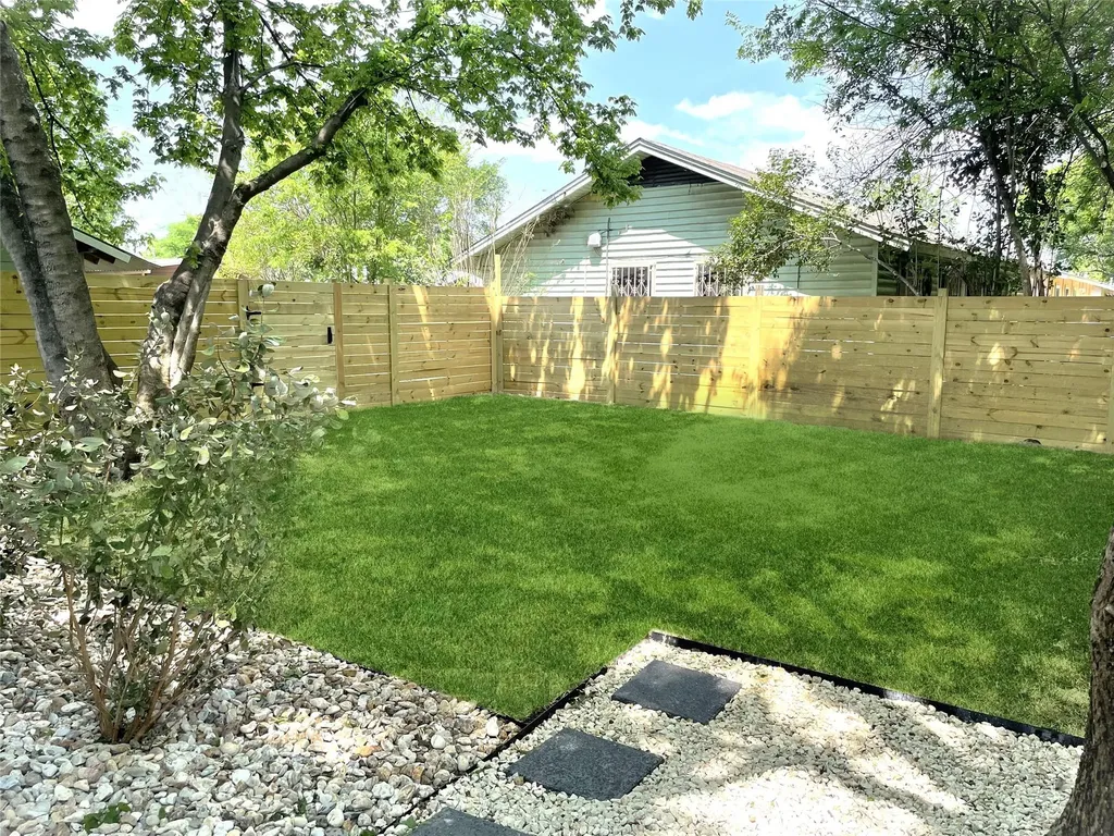 6100 Calmar Cove Austin TX 78721
