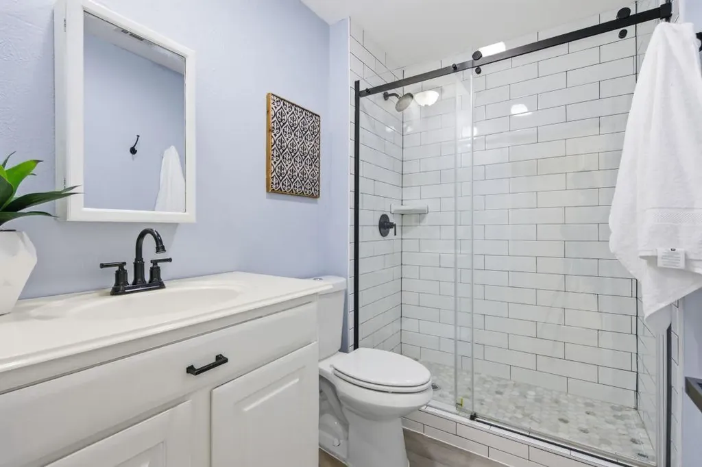 6100 Calmar Cove Austin TX 78721