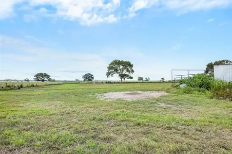 1347 County Road 426 Dime Box TX 77853