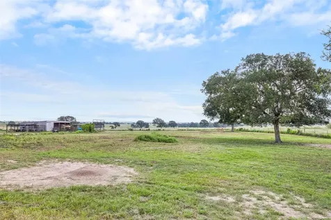 1347 County Road 426 Dime Box TX 77853
